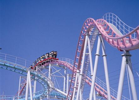 成人过山车入口图片视频,惊险刺激！成人过山车入口震撼呈现