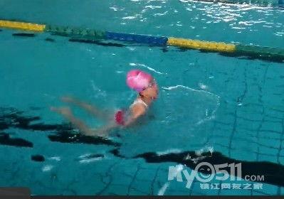 游泳班成人训练视频教学,轻松入门，掌握技巧