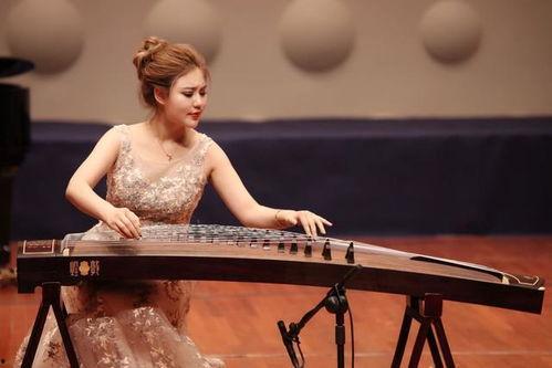 成人合奏古筝唯美视频,穿越时空的唯美旋律