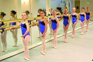 成人变婴儿跳舞教程视频,成人变婴儿跳舞教程视频攻略