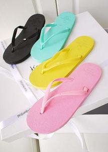 成人女孩大鲨鱼拖鞋视频