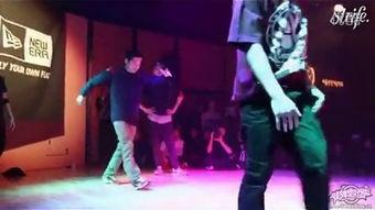 成人走秀搞笑动作视频,成人走秀搞笑动作大盘点