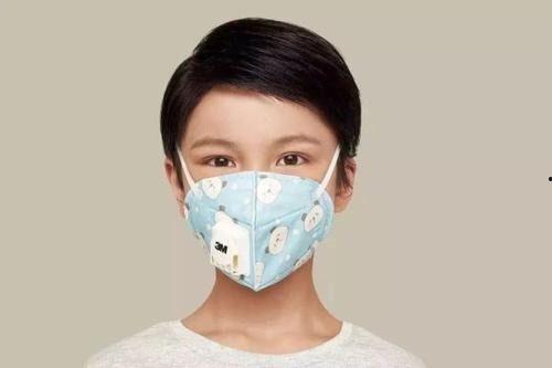 成人滤芯口罩怎么戴视频,成人滤芯口罩正确佩戴步骤详解